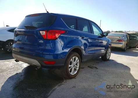 2019 Ford Escape Se z USA, uszkodzony, nr VIN 1FMCU0GD3KUB50895